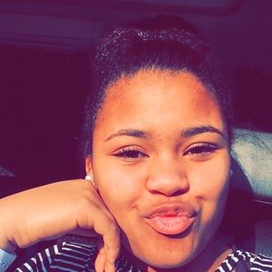 Meet your Posher, Ariel